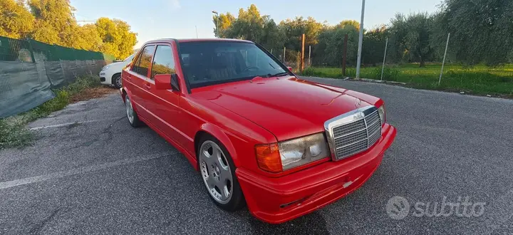 Mercedes-Benz 190 1986 photo 4