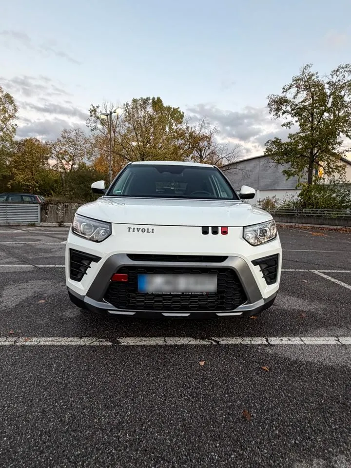 KG Mobility Tivoli