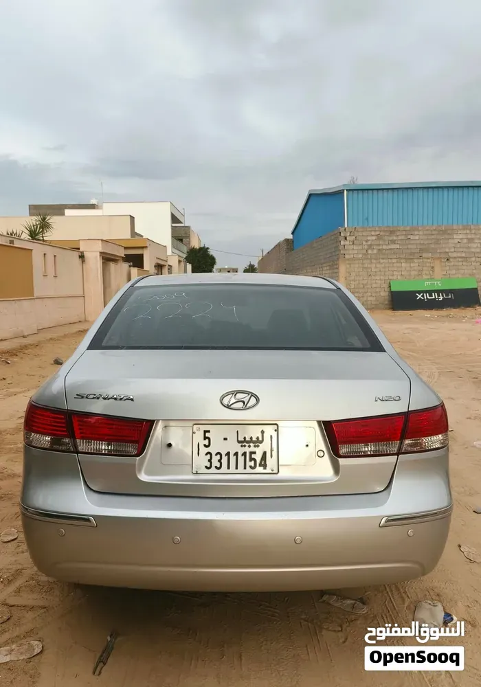 Hyundai Sonata 2009 photo 2