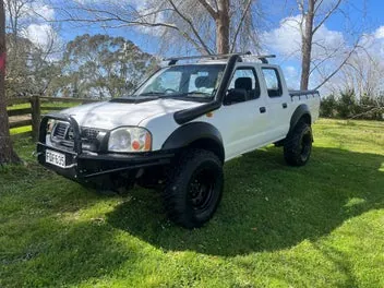 Nissan Navara 2009 photo 5