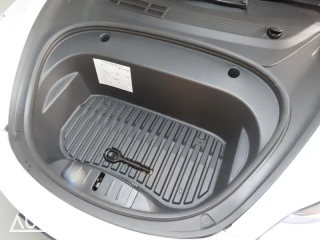 Tesla Model 3 2021 photo 5