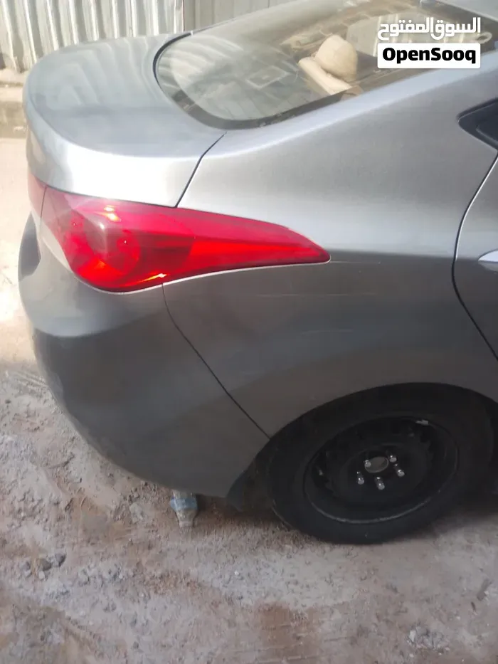 Hyundai Elantra 2012 photo 4
