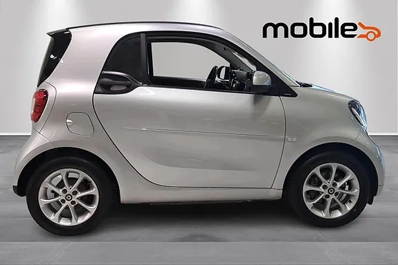 Smart Fortwo 2018 photo 2
