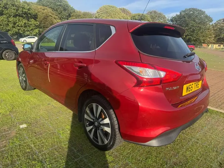 Nissan Pulsar 2015 photo 4