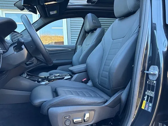 BMW Ix3 2023 photo 4