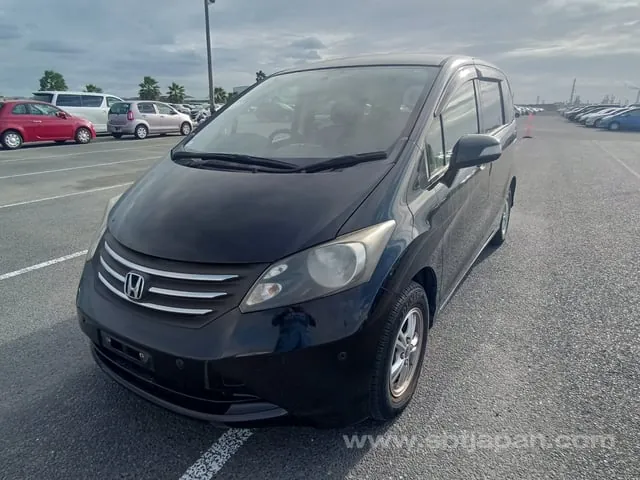 Honda Freed G 2009 photo 2