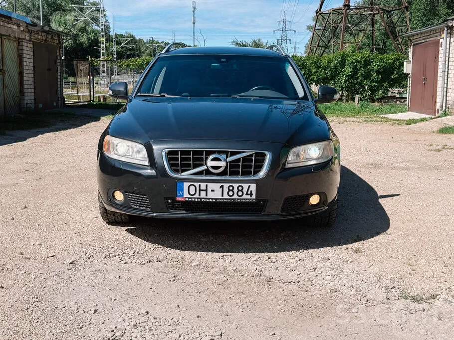 Volvo V70 2009 photo 4