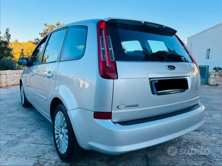 Ford C-Max 2010 photo 4