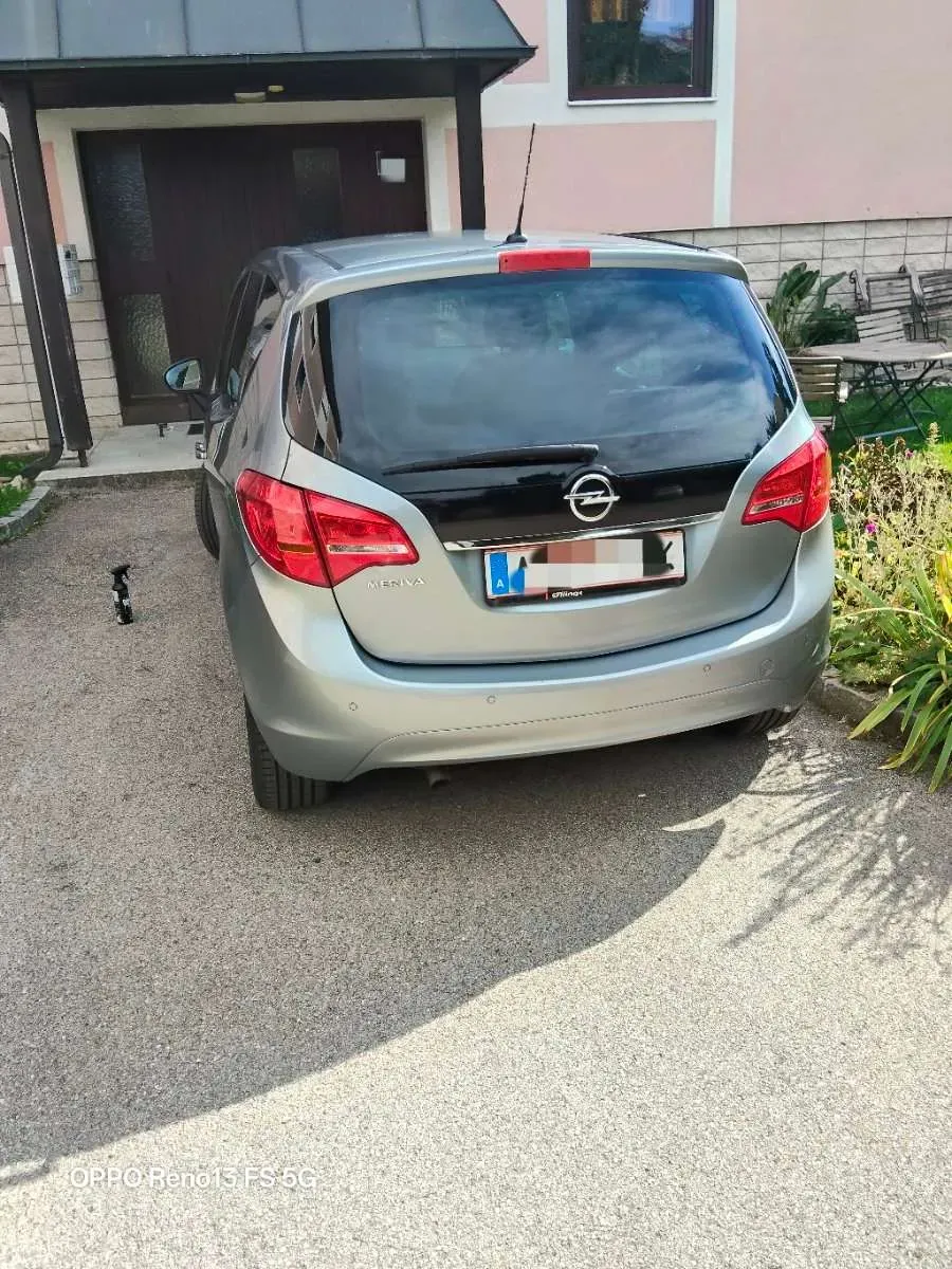 Opel Meriva 2011 photo 2