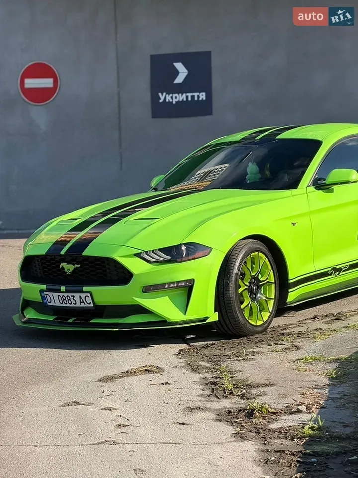Ford Mustang 2018 photo 2