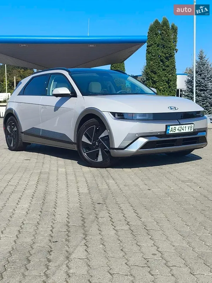 Hyundai Ioniq 5 2025 photo 2