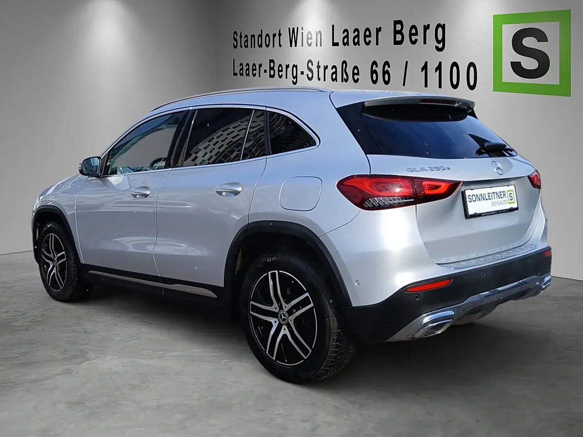Mercedes-Benz Gla 2022 photo 2