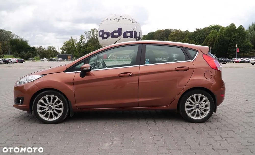 Ford Fiesta 2013 photo 4