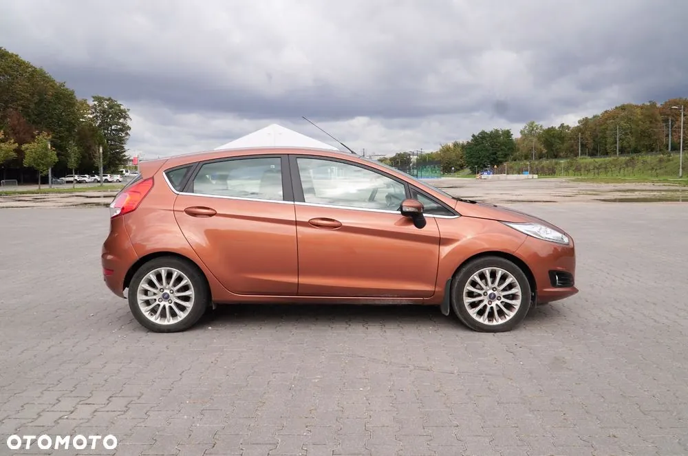 Ford Fiesta 2013 photo 5