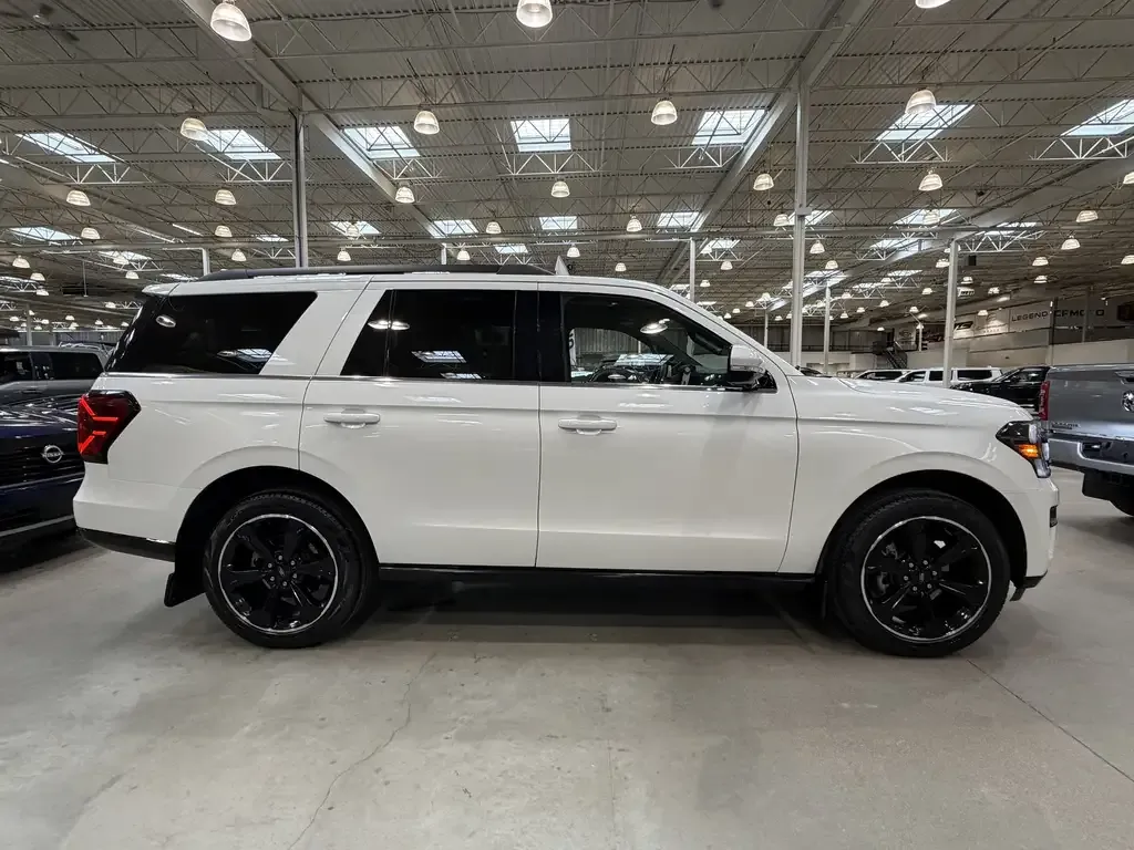 Ford Expedition 2024 photo 4