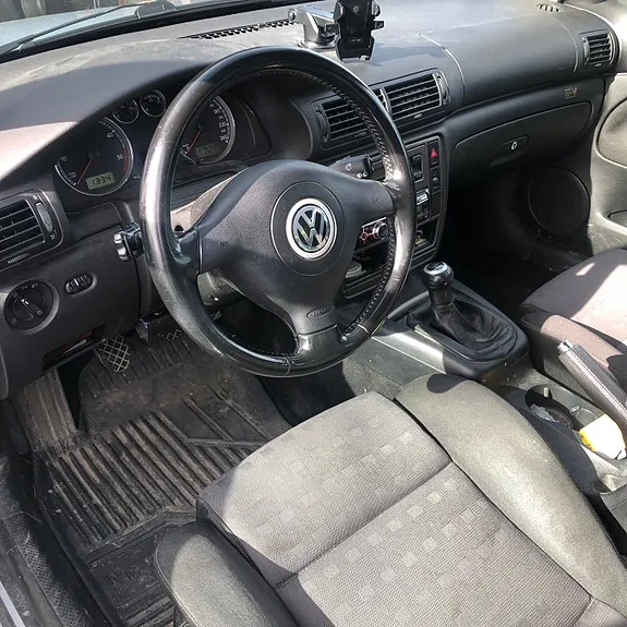 Volkswagen Passat 2002 photo 4