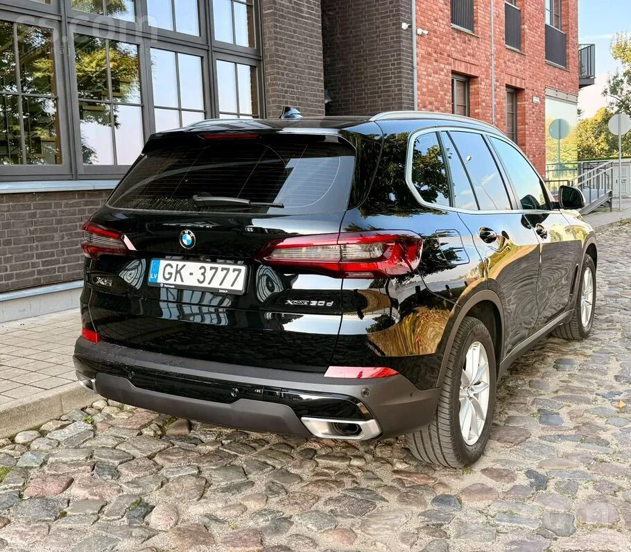BMW X5 2023 photo 3