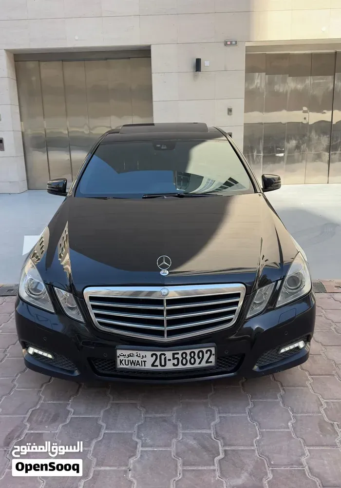 Mercedes-Benz E-Class 2010 photo 3
