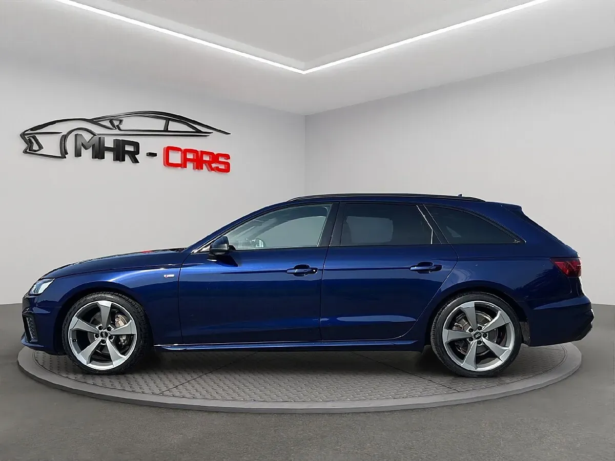 Audi A4 2019 photo 2