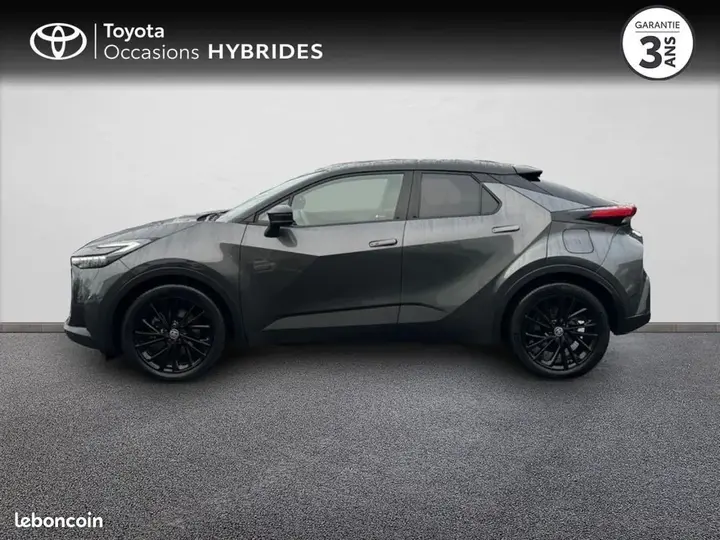 Toyota C-Hr 2024 photo 3