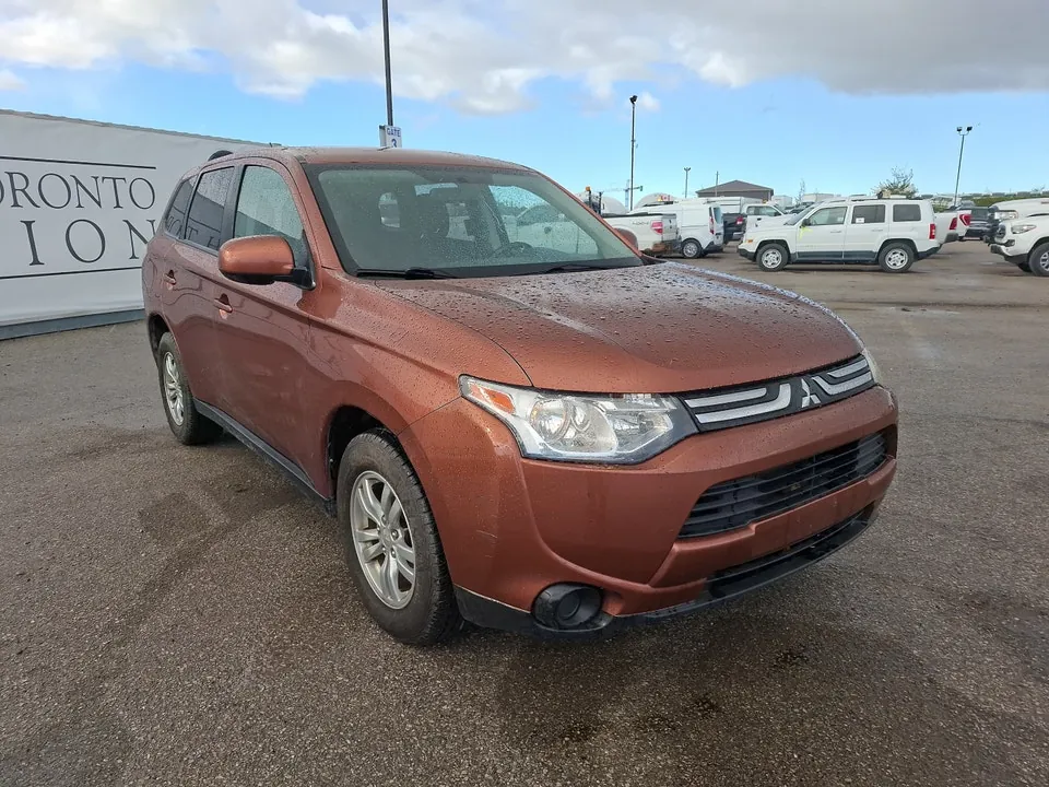 Mitsubishi Outlander 2014 photo 3