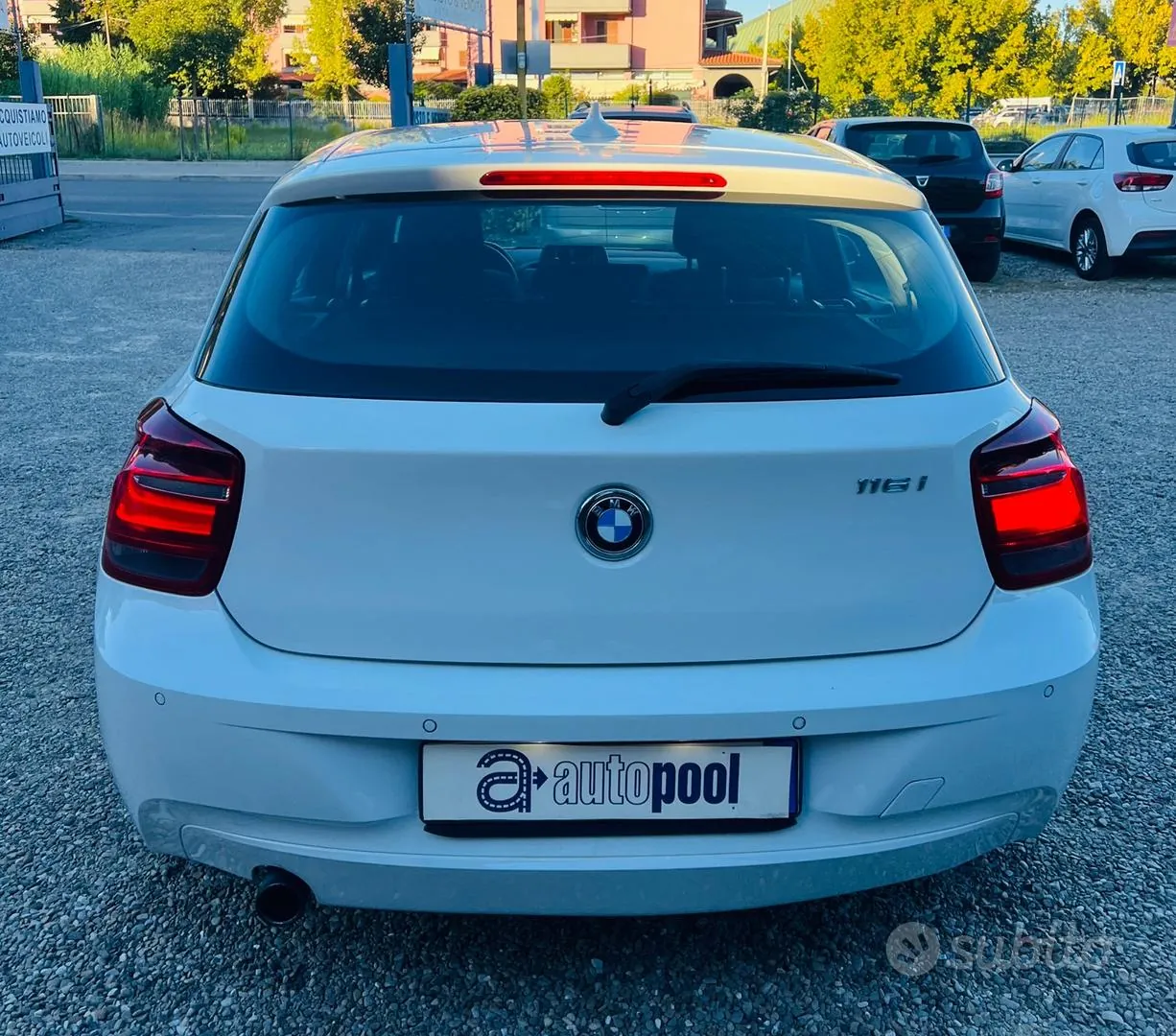 BMW 116I 2012 photo 4