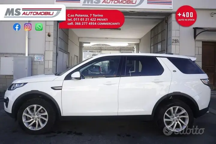 Land Rover Discovery Sport 2017 photo 4