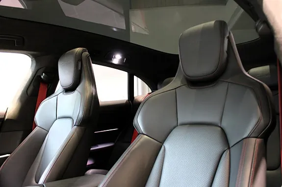 Porsche Taycan Turbo 2021 photo 4
