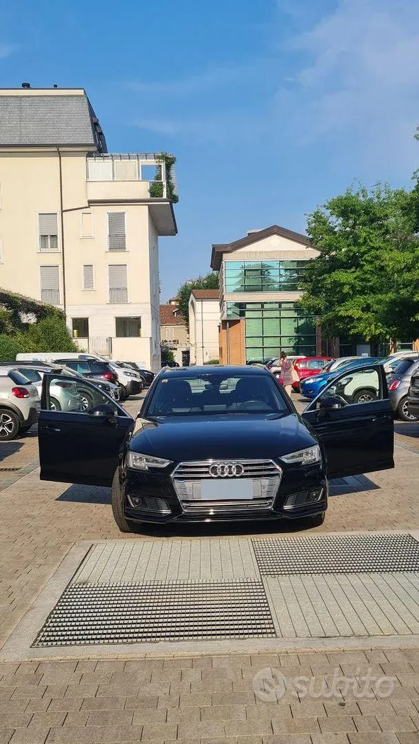 Audi A4 2020 photo 2