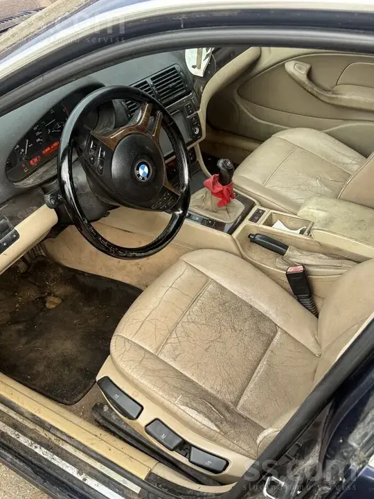 BMW 330 2002 photo 5