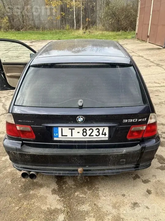 BMW 330 2002 photo 4