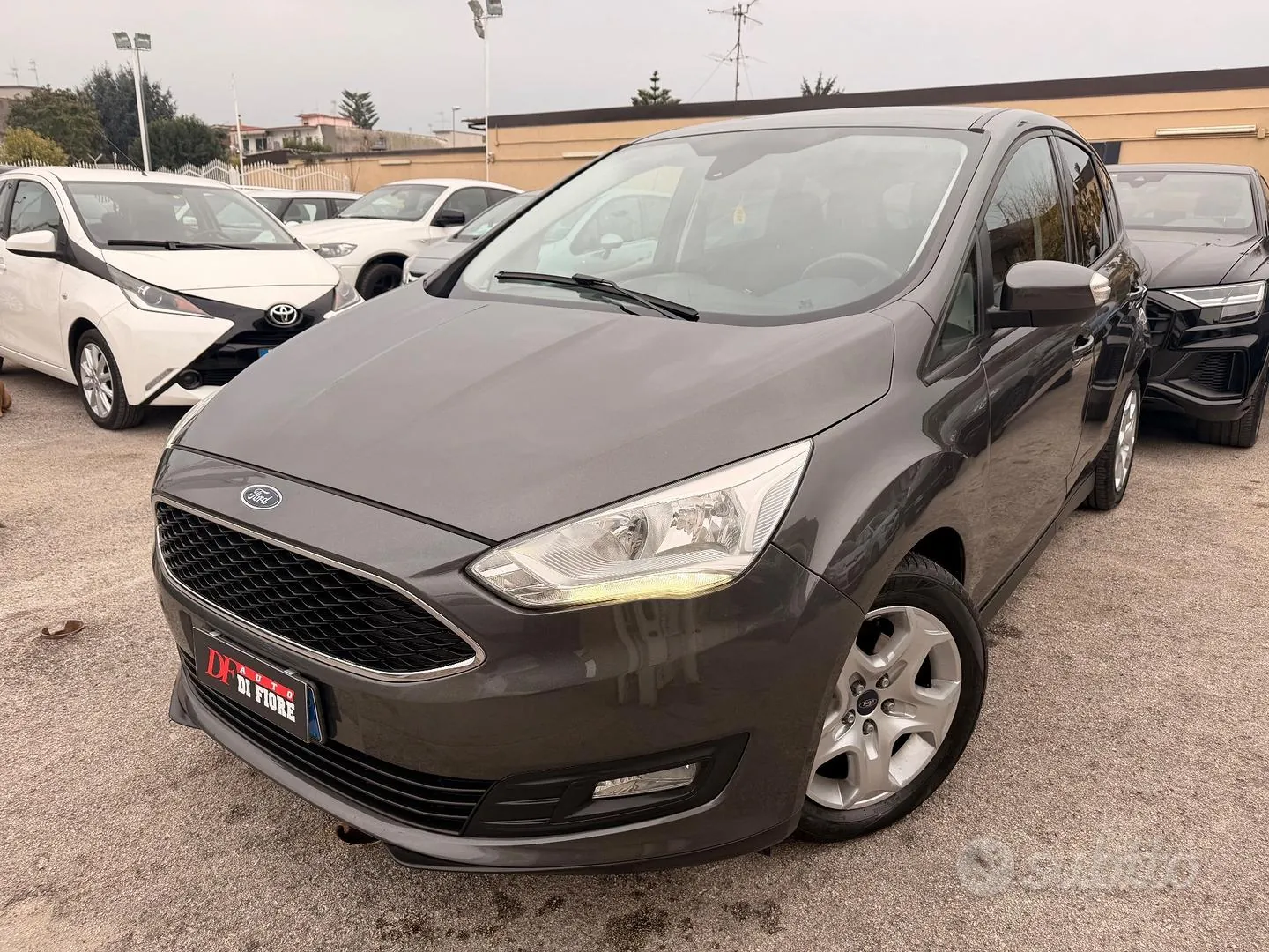 Ford C-Max 2015 photo 2