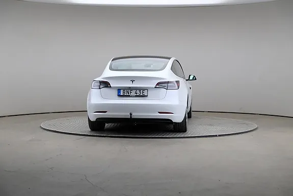 Tesla Model 3 2022 photo 5
