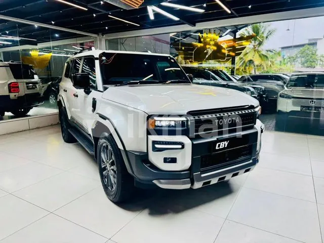 Toyota Land Cruiser Prado 2024 photo 3