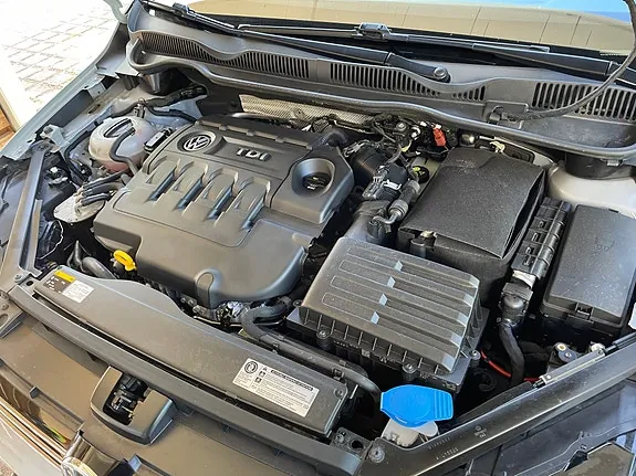 Volkswagen Golf Sportsvan 2016 photo 3