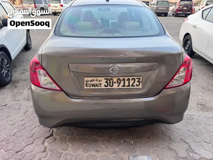 Nissan Sunny 2015 photo 3