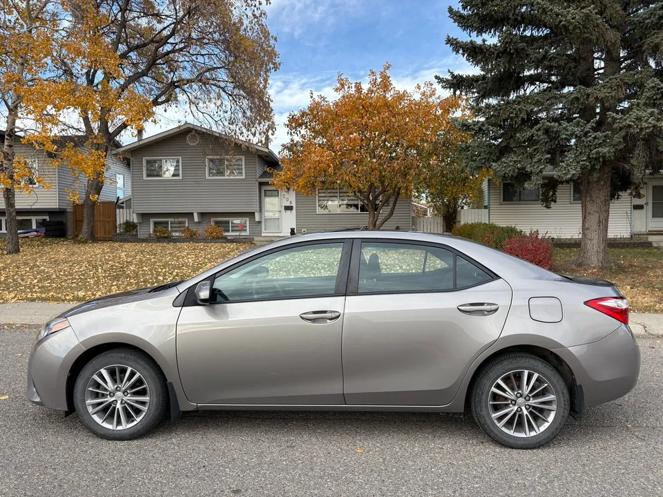Toyota Corolla 2014 photo 2