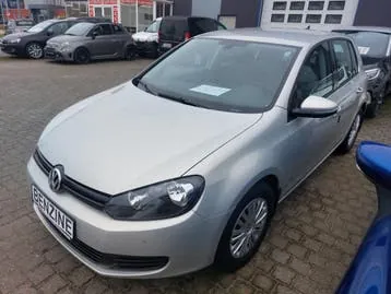 Volkswagen Golf 2010 photo 2