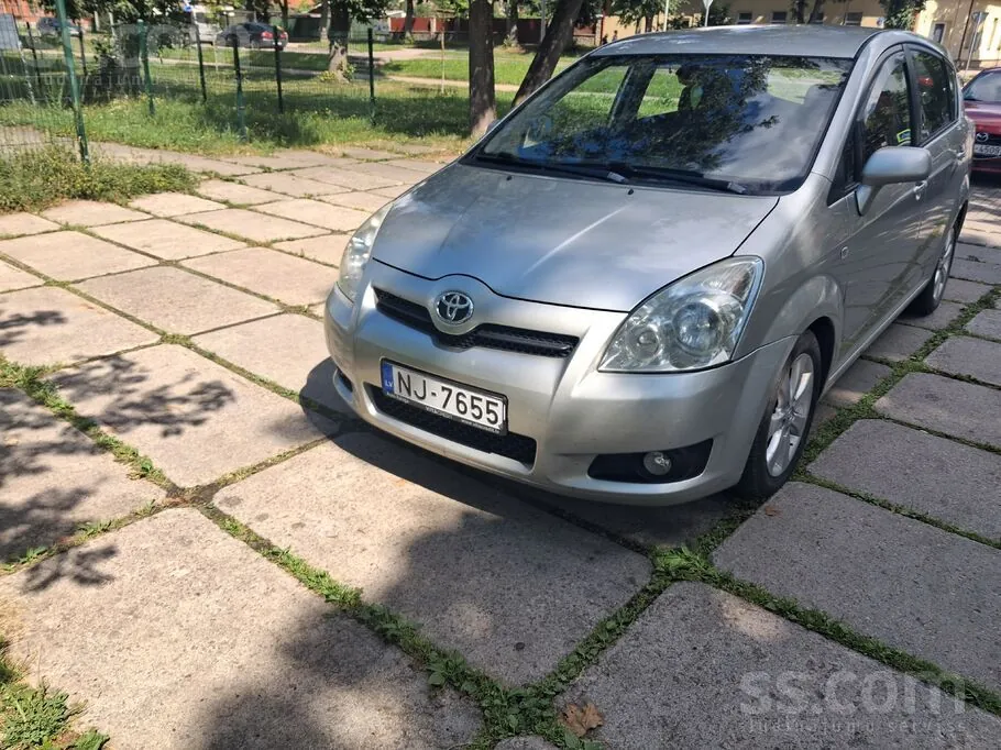 Toyota Corolla Verso 2008 photo 4