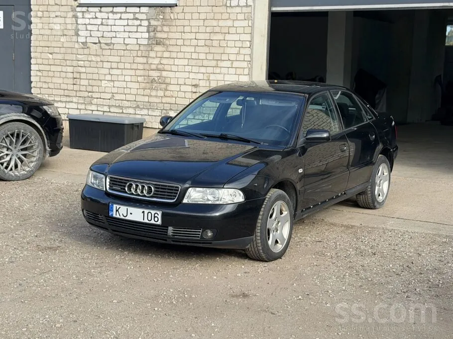 Audi A4 2000 photo 2