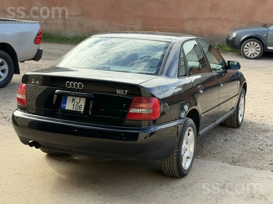 Audi A4 2000 photo 4