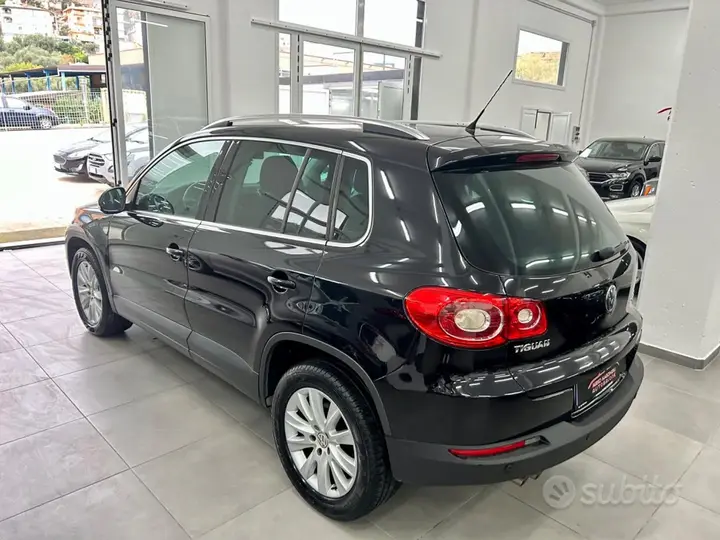 Volkswagen Tiguan 2009 photo 4