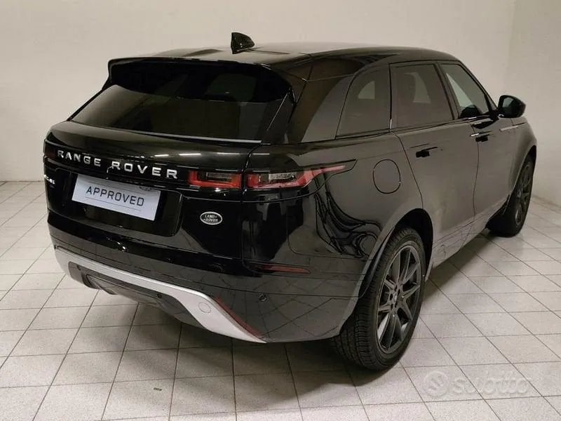 Land Rover Range Rover Velar 2023 photo 2