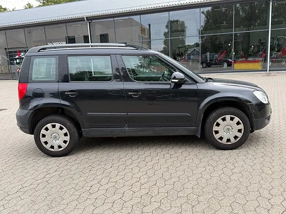 Skoda Yeti 2010 photo 4