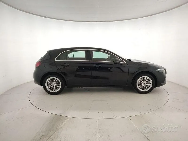 Mercedes-Benz A-Class 2025 photo 4