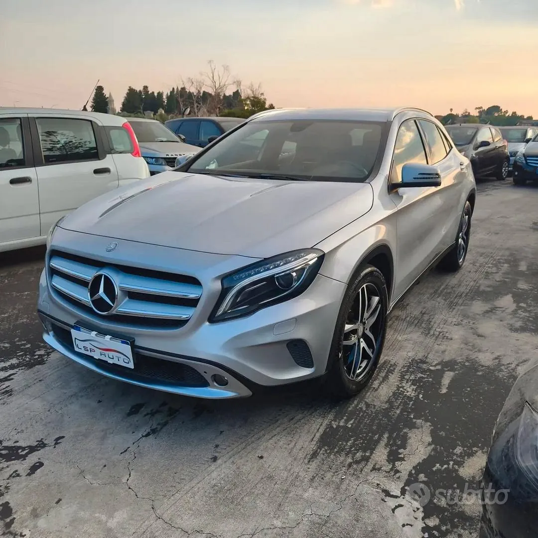 Mercedes-Benz Gla 2014 photo 2