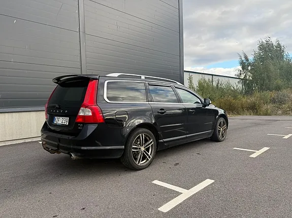 Volvo V70 2011 photo 4