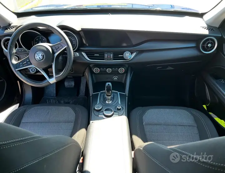 Alfa Romeo Stelvio 2018 photo 3