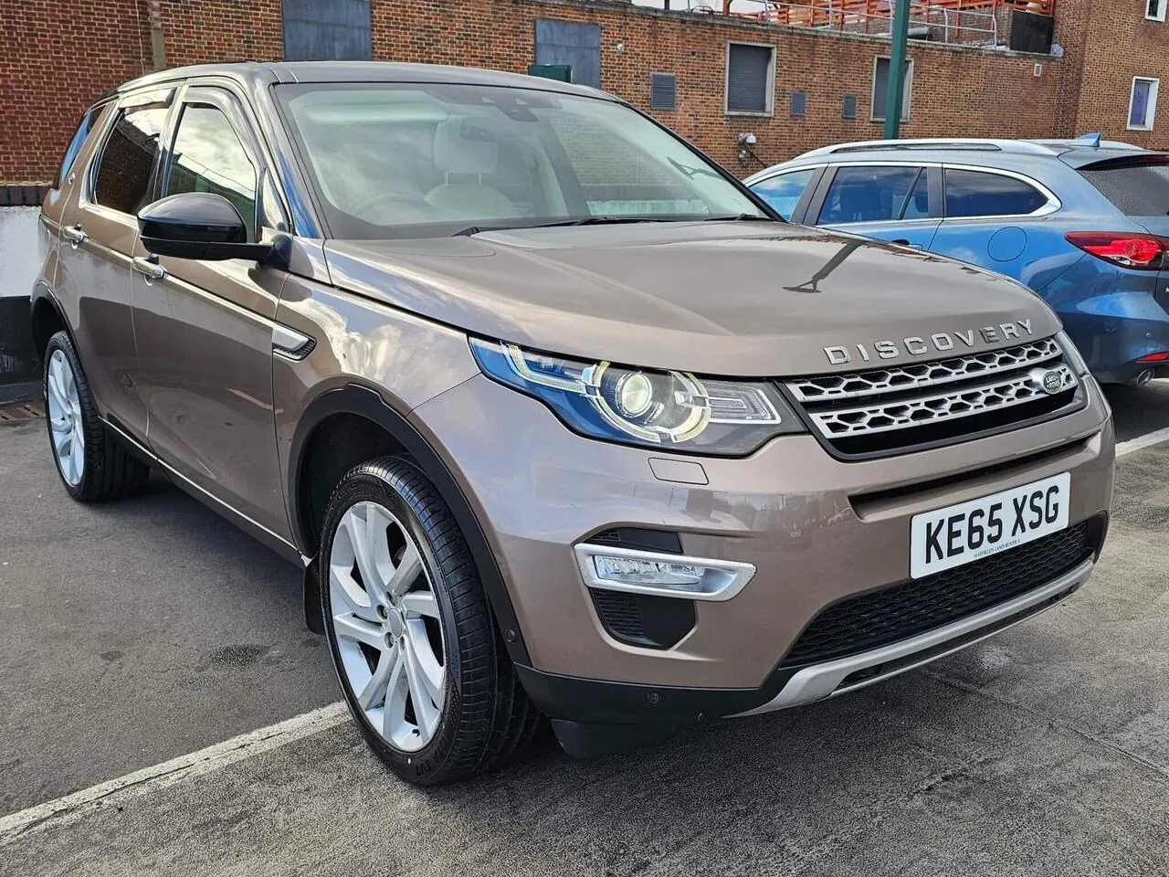 Land Rover Discovery Sport 2015 photo 4