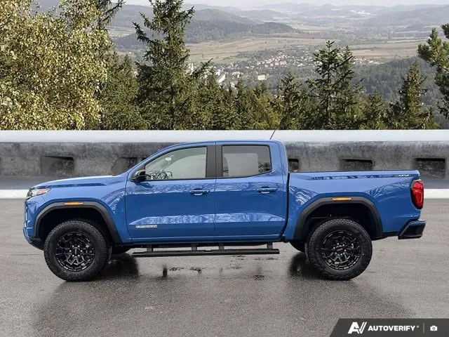 GMC Canyon 2026 photo 2